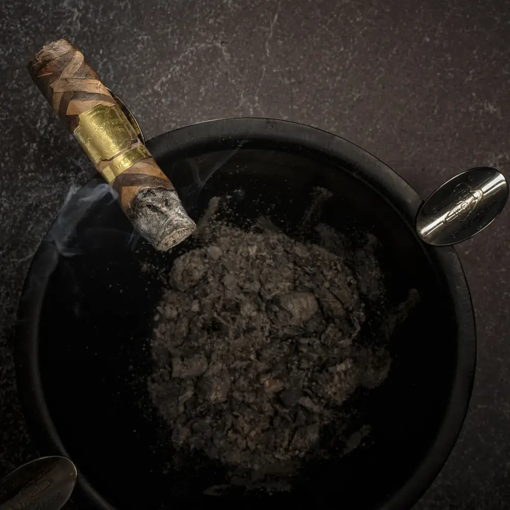 Delta by First Responders Cigar Company